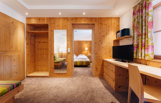 Garderobe Junior Suite mit Balkon Garderobe der Junior Suite mit Balkon