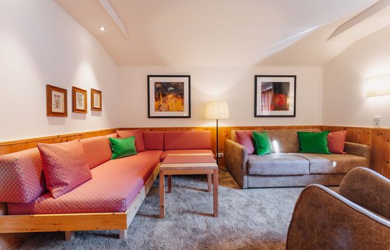 Junior Suite Couch Junior Suite mit Couch und Bildern